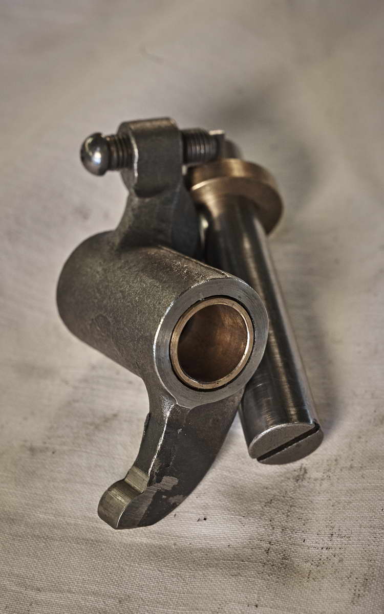 Guzzi Motor Zusammenbau René Nesselhauf